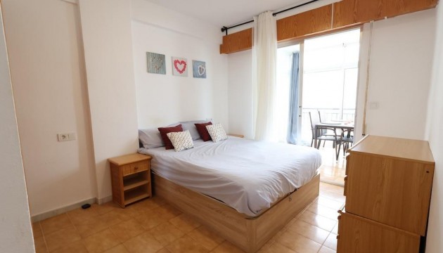 Перепродажа - Квартира - Torrevieja - La Veleta