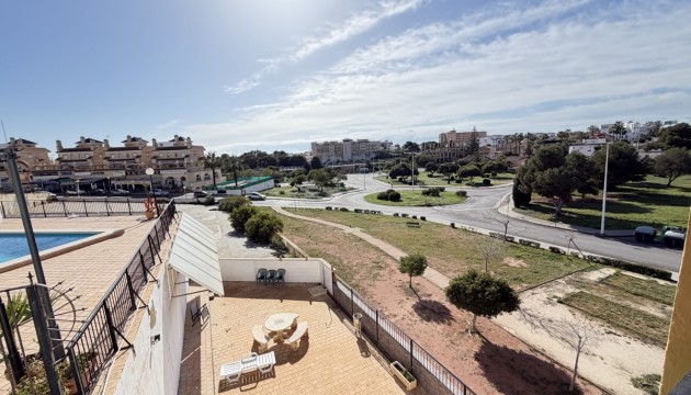 Перепродажа - Квартира - Orihuela Costa - La Zenia