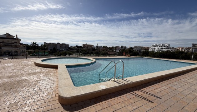 Перепродажа - Квартира - Orihuela Costa - La Zenia
