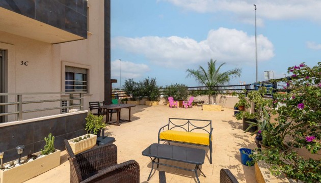 Reventa - Apartamento - San Miguel de Salinas