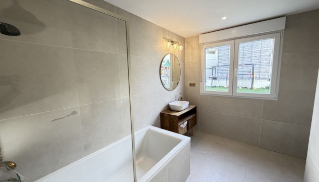 Перепродажа - отдельная вилла - Orihuela Costa - Villamartín