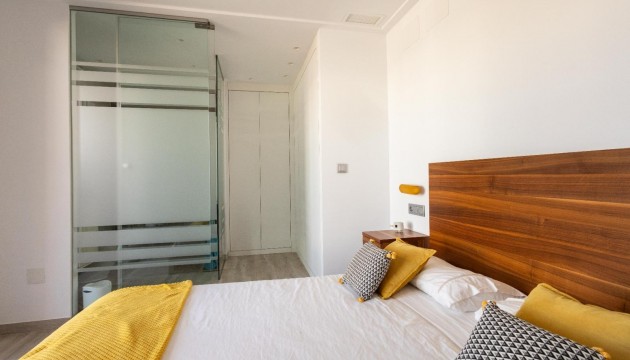 Перепродажа - отдельная вилла - Orihuela Costa - Villamartín