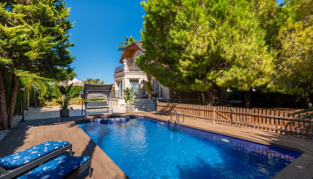 Перепродажа - отдельная вилла - Ciudad Quesada - Doña Pepa