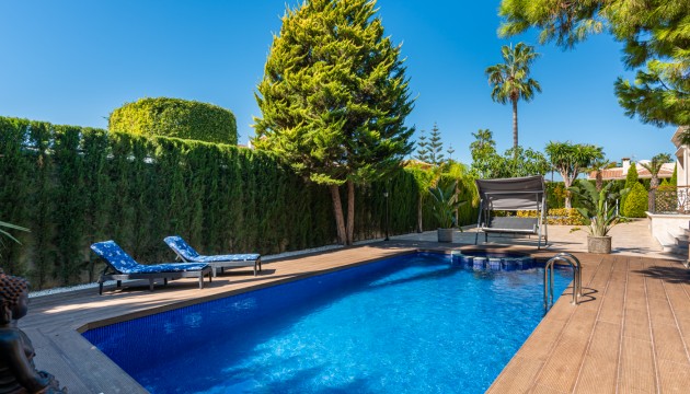 Перепродажа - отдельная вилла - Ciudad Quesada - Doña Pepa