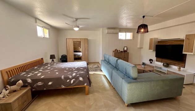 Begagnad - Parhus - San Miguel de Salinas