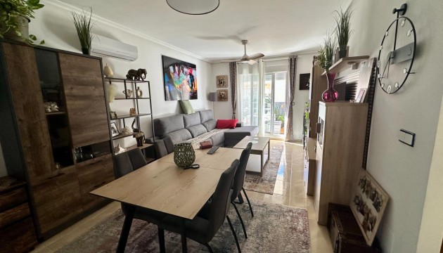 Begagnad - Parhus - San Miguel de Salinas