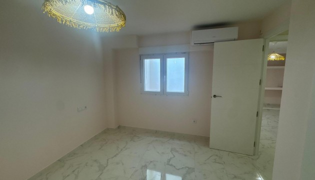 Перепродажа - Квартира - Torrevieja - Muelle Pesquero