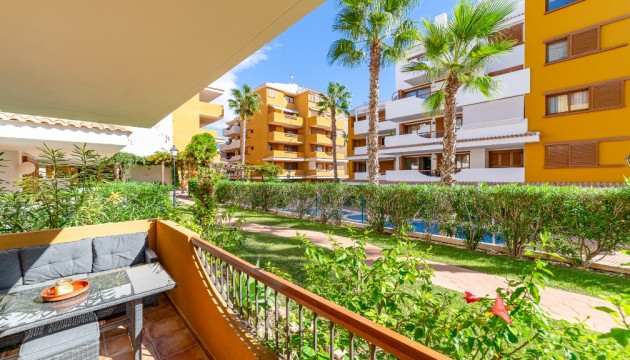 Перепродажа - Квартира - Orihuela Costa - Punta Prima