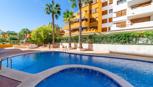 Перепродажа - Квартира - Orihuela Costa - Punta Prima