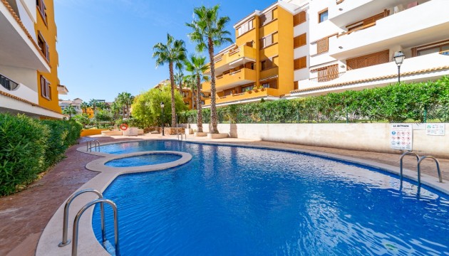 Перепродажа - Квартира - Orihuela Costa - Punta Prima