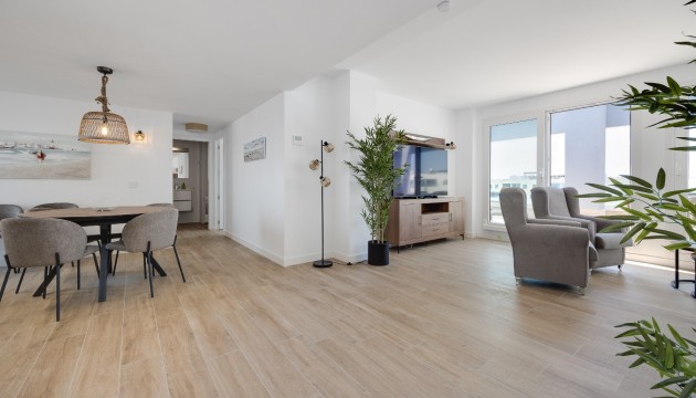 Перепродажа - Квартира - Punta Prima