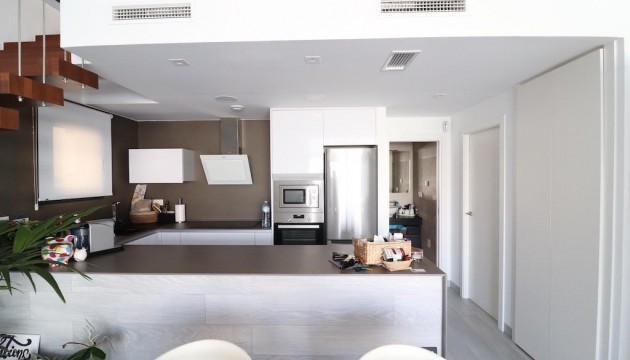 Перепродажа - отдельная вилла - Orihuela Costa - Lomas de Cabo Roig