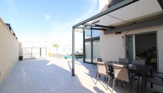 Перепродажа - отдельная вилла - Orihuela Costa - Lomas de Cabo Roig