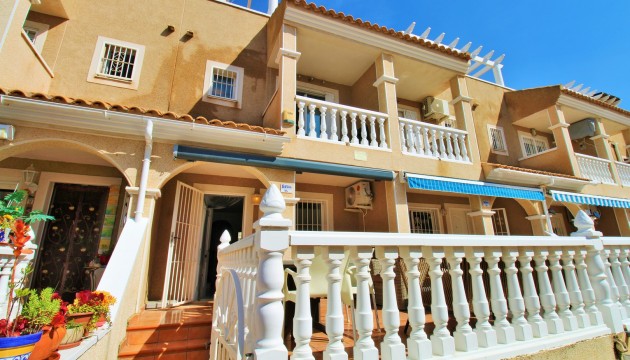 Перепродажа - Таунхаус - Orihuela Costa - Playa Flamenca