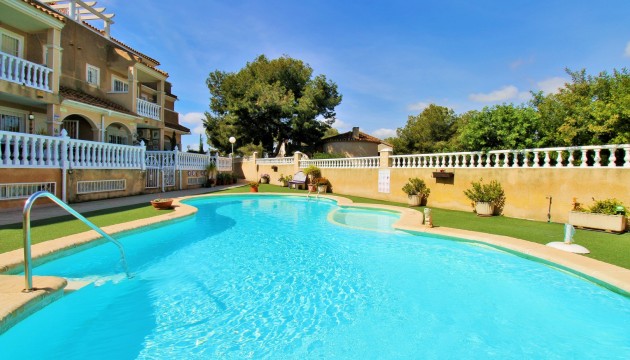 Перепродажа - Таунхаус - Orihuela Costa - Playa Flamenca