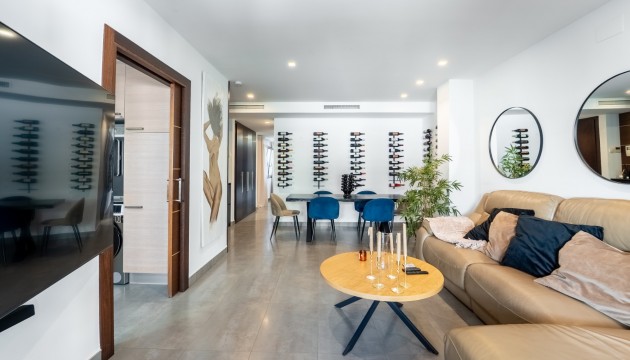 Resale - Apartment - Torrevieja