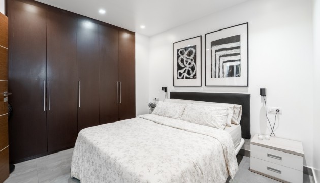 Resale - Apartment - Torrevieja