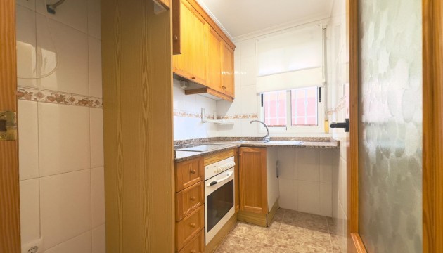 Resale - Apartment - Torrevieja - Playa de los Locos