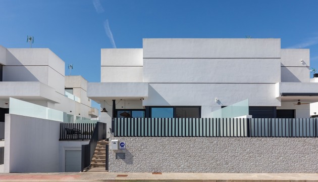 Reventa - House - Dolores