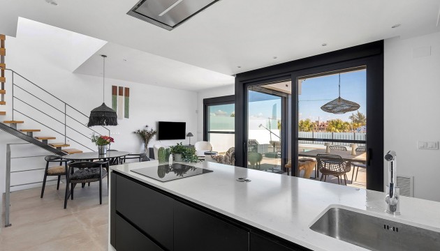 Reventa - House - Dolores