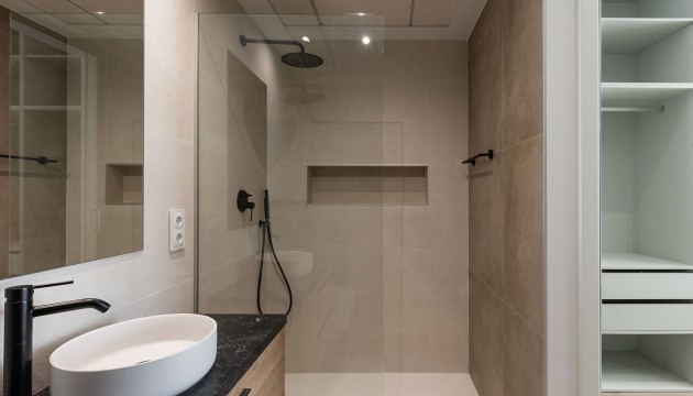 Reventa - House - Dolores