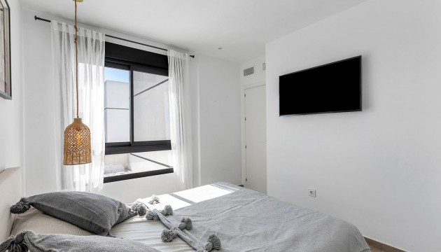 Reventa - House - Dolores