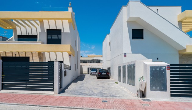 Resale - Detached Villa - Los Montesinos