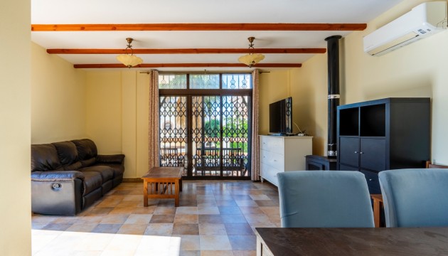 Videresalg - Detached Villa - Orihuela Costa - Villamartín