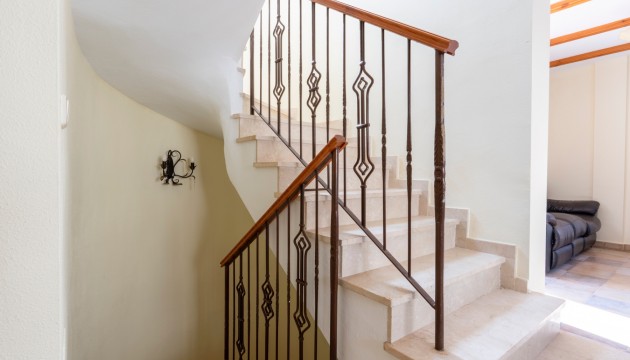 Videresalg - Detached Villa - Orihuela Costa - Villamartín