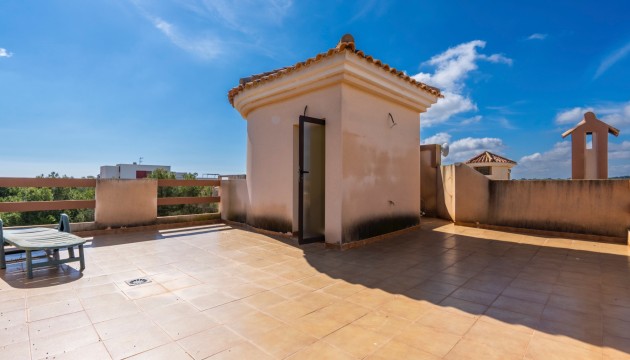 Videresalg - Detached Villa - Orihuela Costa - Villamartín