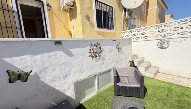 Wiederverkauf - Apartment - Orihuela Costa - Villamartín