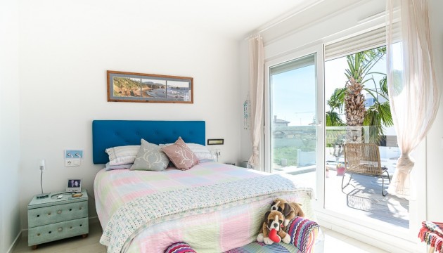 Reventa - Chalet Independiente - Pilar de la Horadada