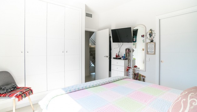 Reventa - Chalet Independiente - Pilar de la Horadada