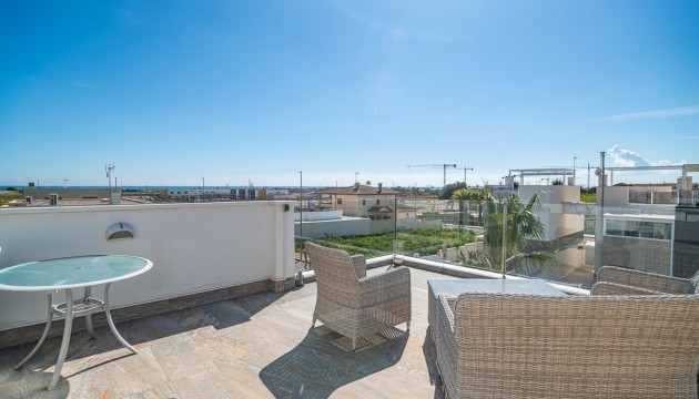 Reventa - Chalet Independiente - Pilar de la Horadada