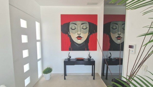 Resale - Detached Villa - La Marina