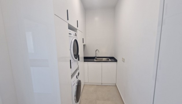 Resale - Detached Villa - La Marina