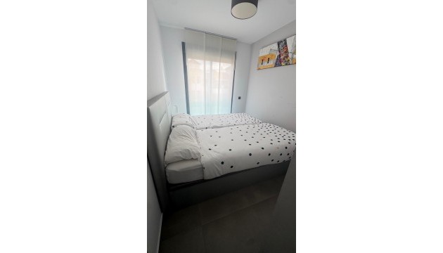 Перепродажа - Квартира - Torrevieja - Punta Prima