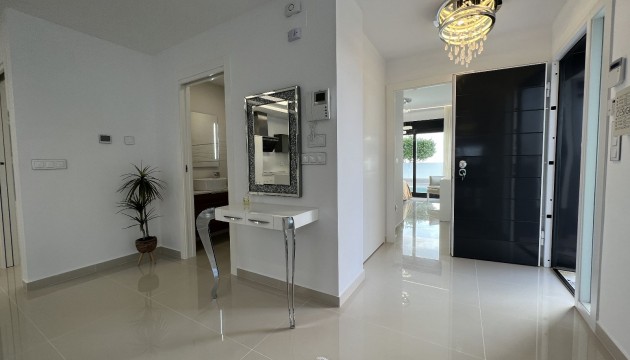 Resale - Detached Villa - San Miguel de Salinas