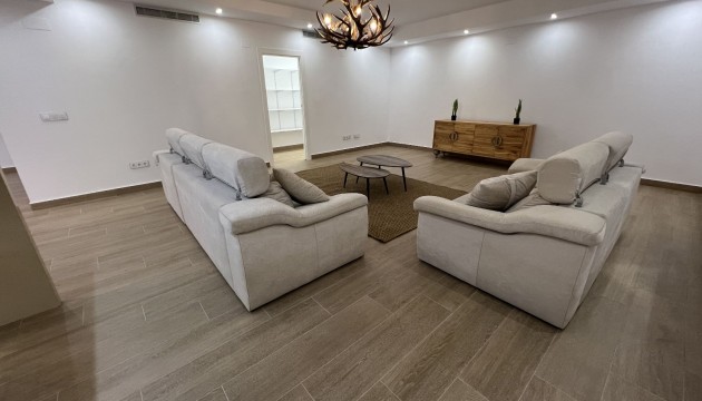 Resale - Detached Villa - San Miguel de Salinas