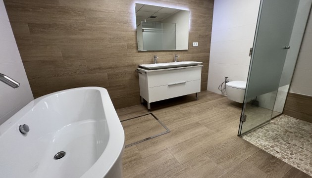 Resale - Detached Villa - San Miguel de Salinas