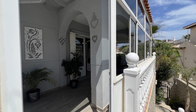 Herverkoop - Detached Villa - Orihuela