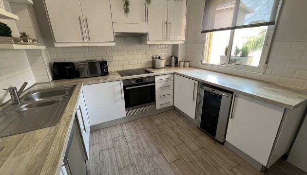 Herverkoop - Detached Villa - Orihuela