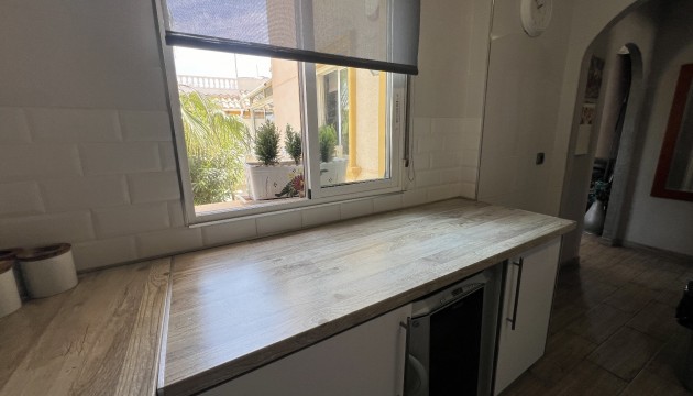 Herverkoop - Detached Villa - Orihuela