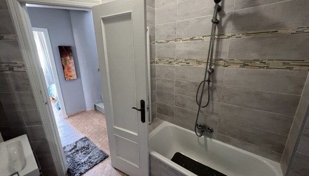 Herverkoop - Detached Villa - Orihuela