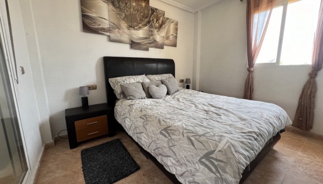 Herverkoop - Detached Villa - Orihuela