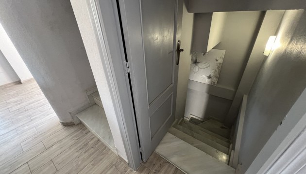 Herverkoop - Detached Villa - Orihuela