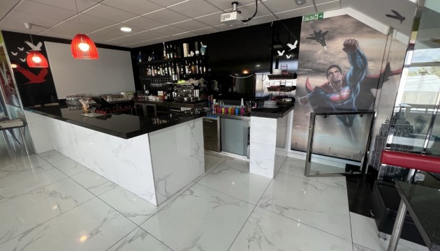 Resale - Commercial - Torrevieja - Costa Blanca Sur