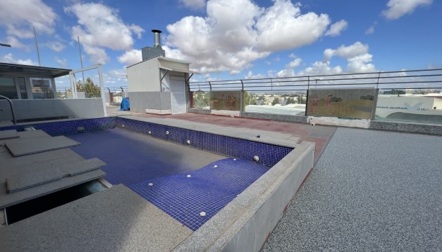 Resale - Commercial - Torrevieja - Costa Blanca Sur