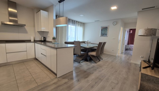 Resale - Apartment - Orihuela