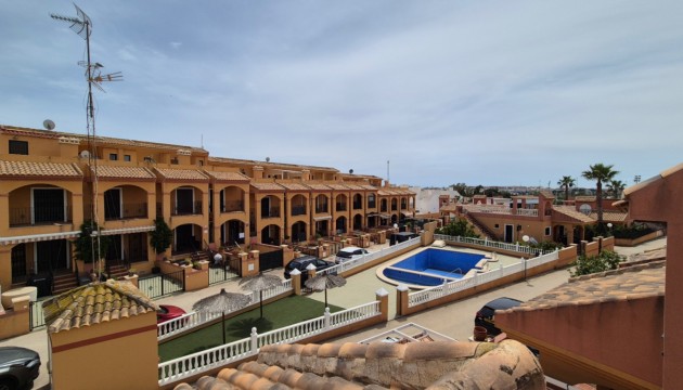 Reventa - Chalet Independiente - Torrevieja